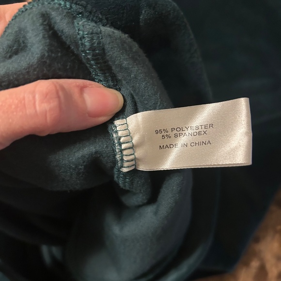 Dolce Vida Velour Lounge Set - Picture 6 of 6